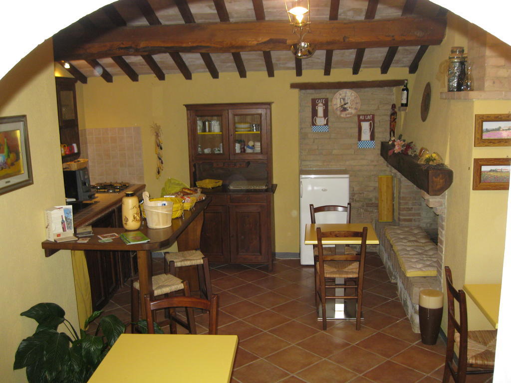 Giannetti Bed & Breakfast Poggio alle Mura エクステリア 写真